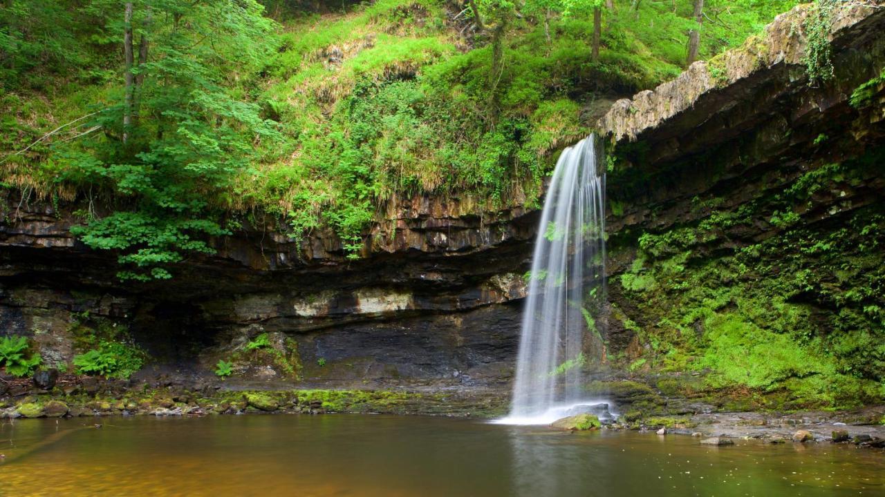 Riverside Brecon Esterno foto